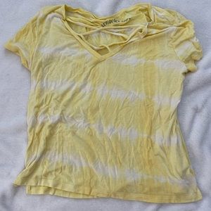 yellow tie dye top